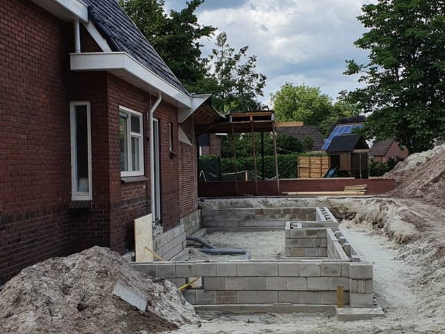 Aanbouw woning in Onstwedde