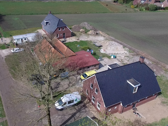Twee vrijstaande woningen in Gieterveen
