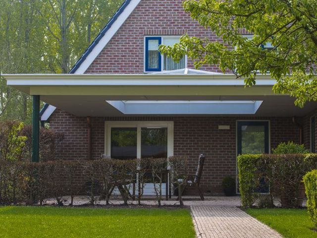 Veranda met daklicht in Drouwenermond